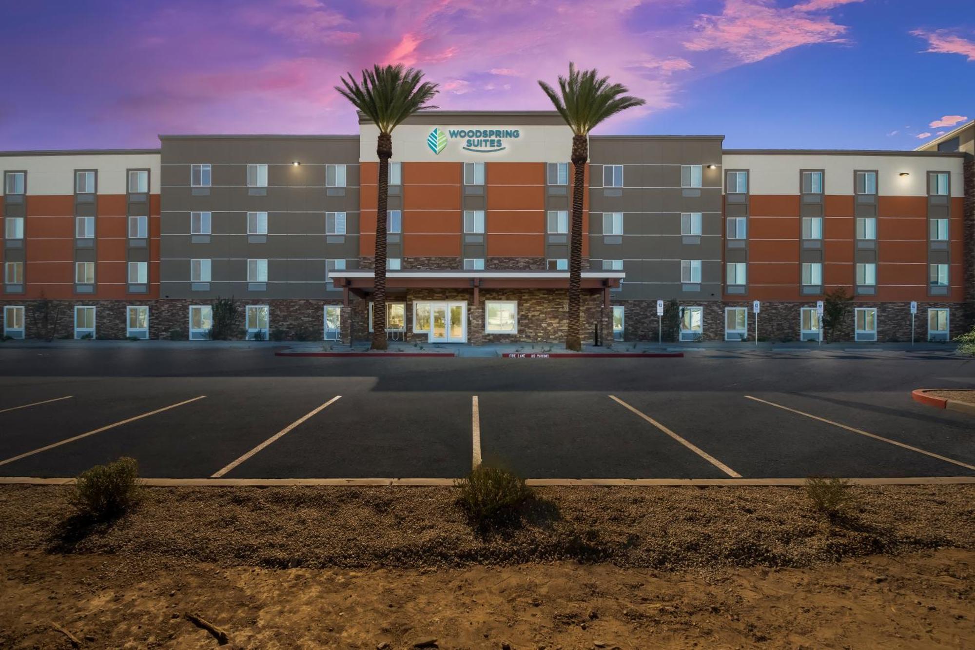 Woodspring Tolleson - Phoenix West Hotel 2*
